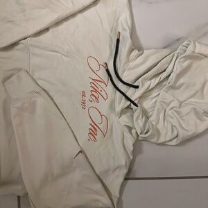 Women’s cropped Nike hoodie